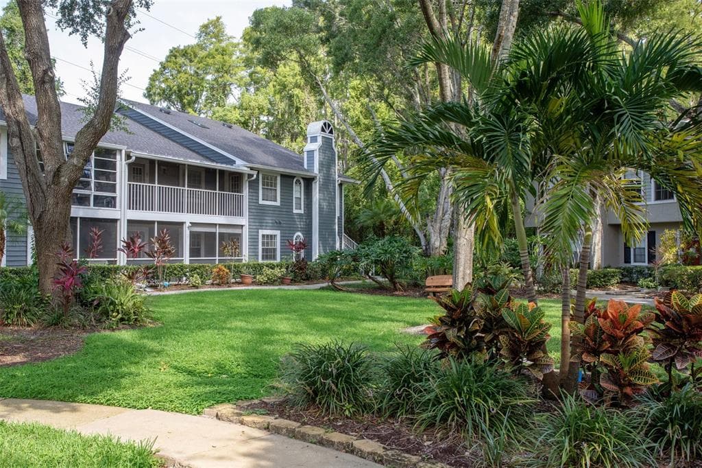 2101 FOX CHASE BOULEVARD UNIT 102 PALM HARBOR, FL 34683