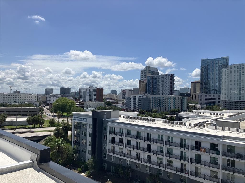 201 W LAUREL STREET UNIT PH4 TAMPA, FL 33602