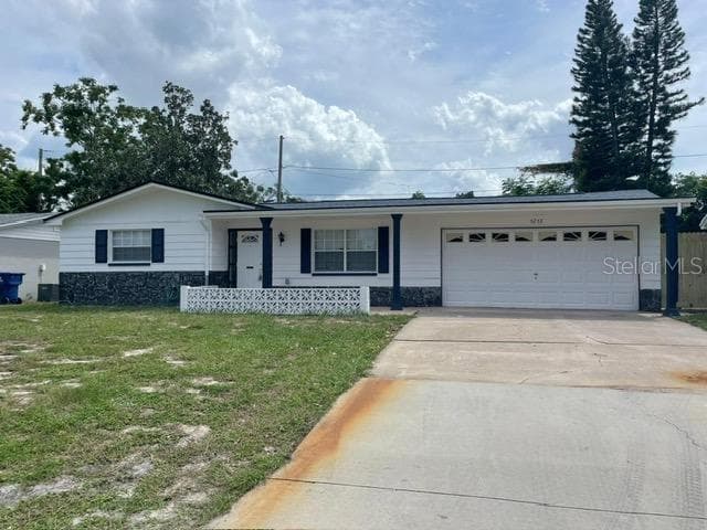 4248 OAKFIELD AVENUE HOLIDAY, FL 34691