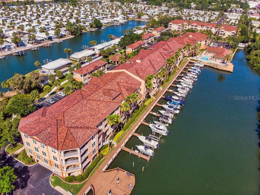 5000 CULBREATH KEY WAY UNIT 8-118 TAMPA, FL 33611