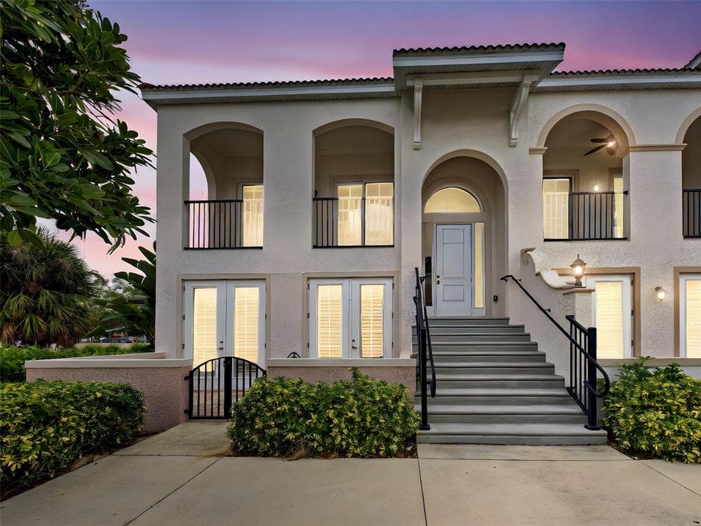 445 NOKOMIS AVENUE S UNIT 210 VENICE, FL 34285
