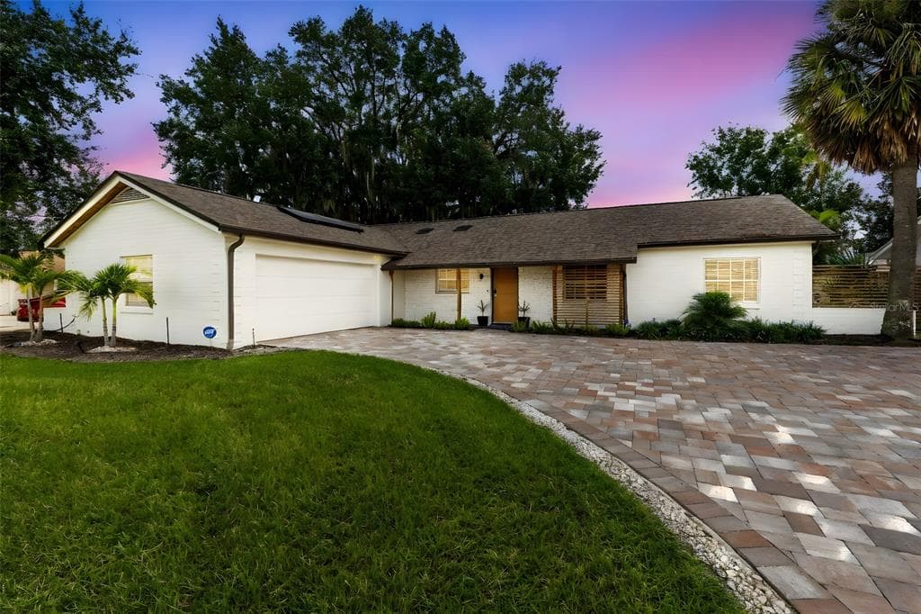 2408 CARIBBEAN COURT ORLANDO, FL 32805