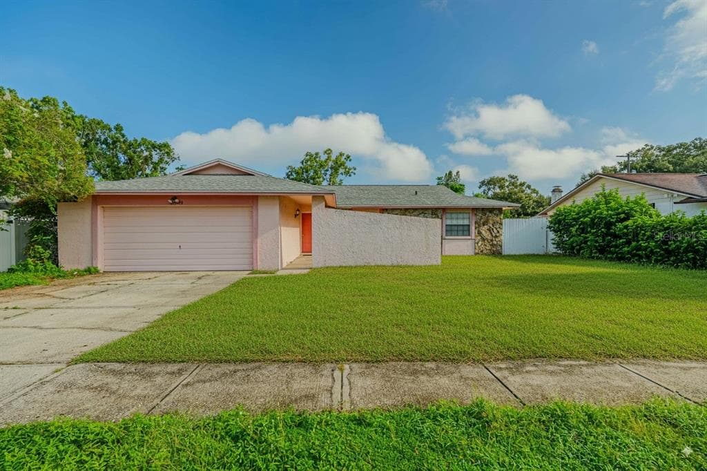 13503 CAPITOL DRIVE TAMPA, FL 33613