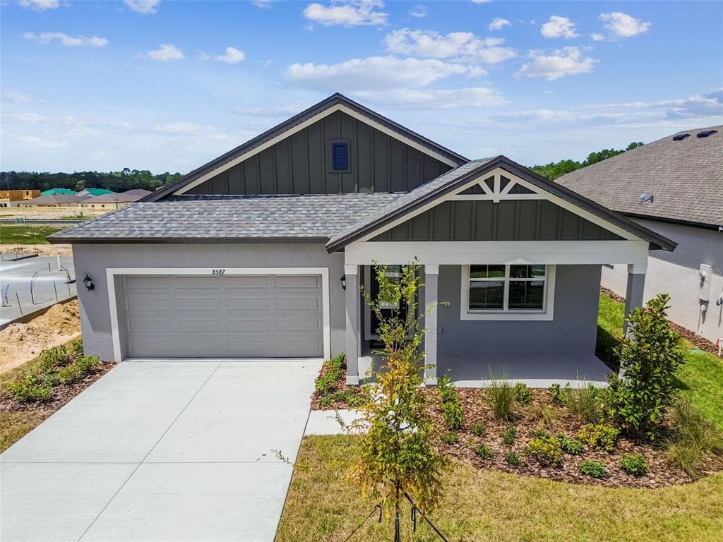 8587 WHITE PINE AVE BROOKSVILLE, FL 34613