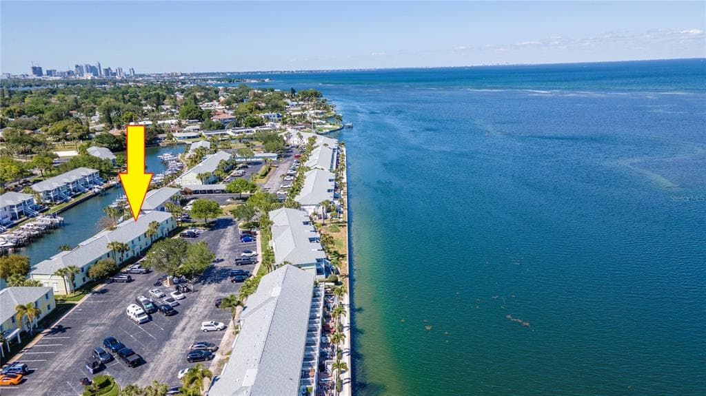 4859 COQUINA KEY DRIVE SE UNIT C ST PETERSBURG, FL 33705