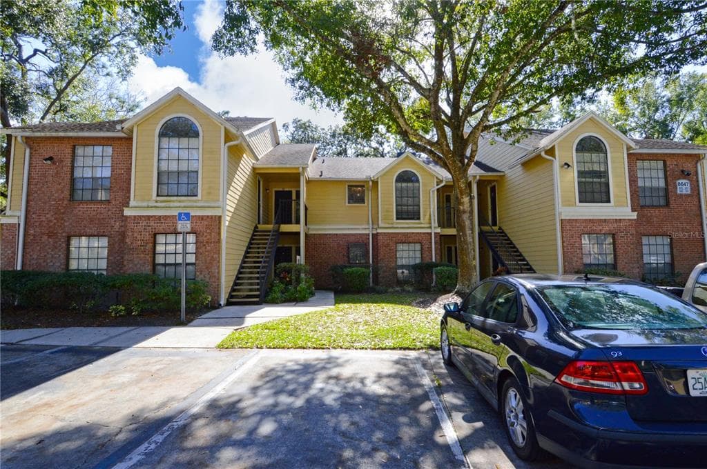 8647 MALLARD RESERVE DRIVE UNIT 103 TAMPA, FL 33614