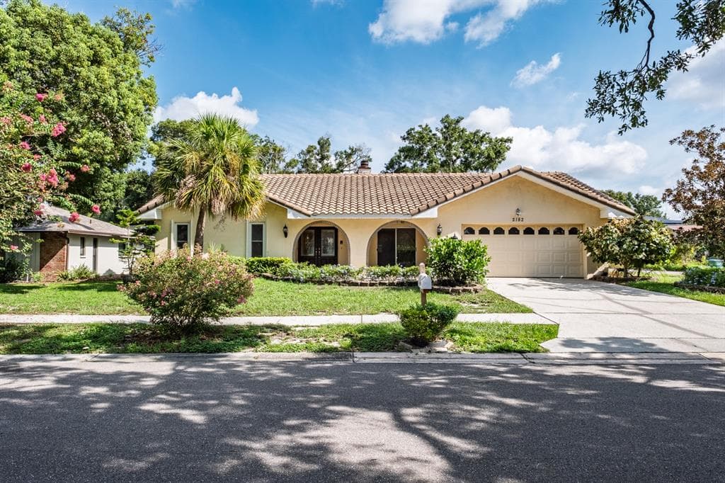 2182 SANTA PAULA DRIVE DUNEDIN, FL 34698