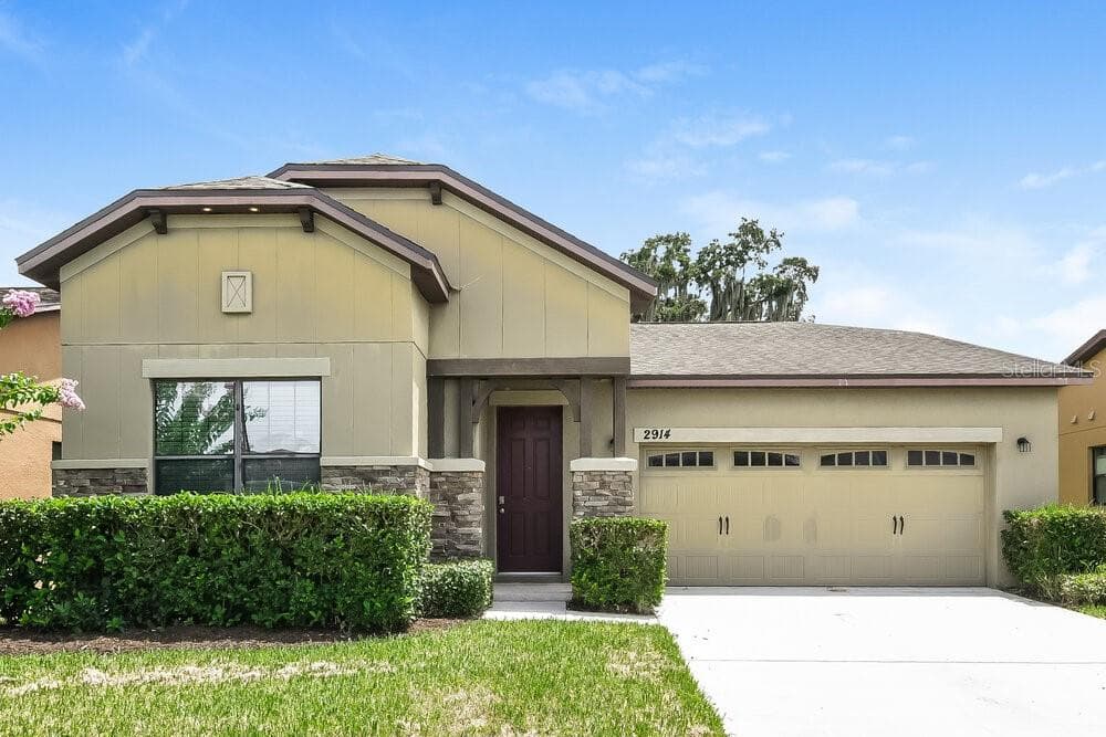 2914 VISTA COURT KISSIMMEE, FL 34744