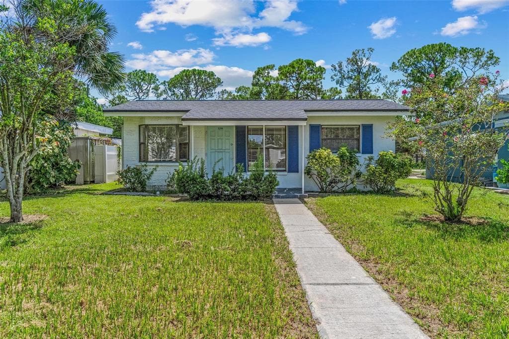 754 71ST AVENUE N ST PETERSBURG, FL 33702