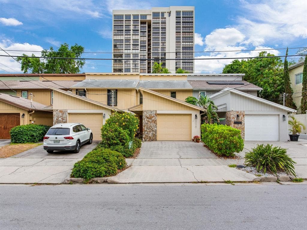 3004 W MASON STREET UNIT B TAMPA, FL 33629