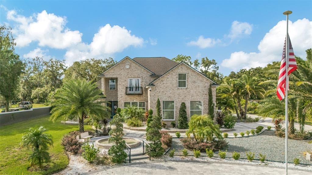 416 W SOCRUM LOOP ROAD
