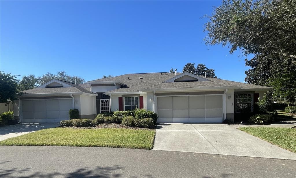 1164 CORINTH GREENS DRIVE UNIT 1164 SUN CITY CENTER, FL 33573
