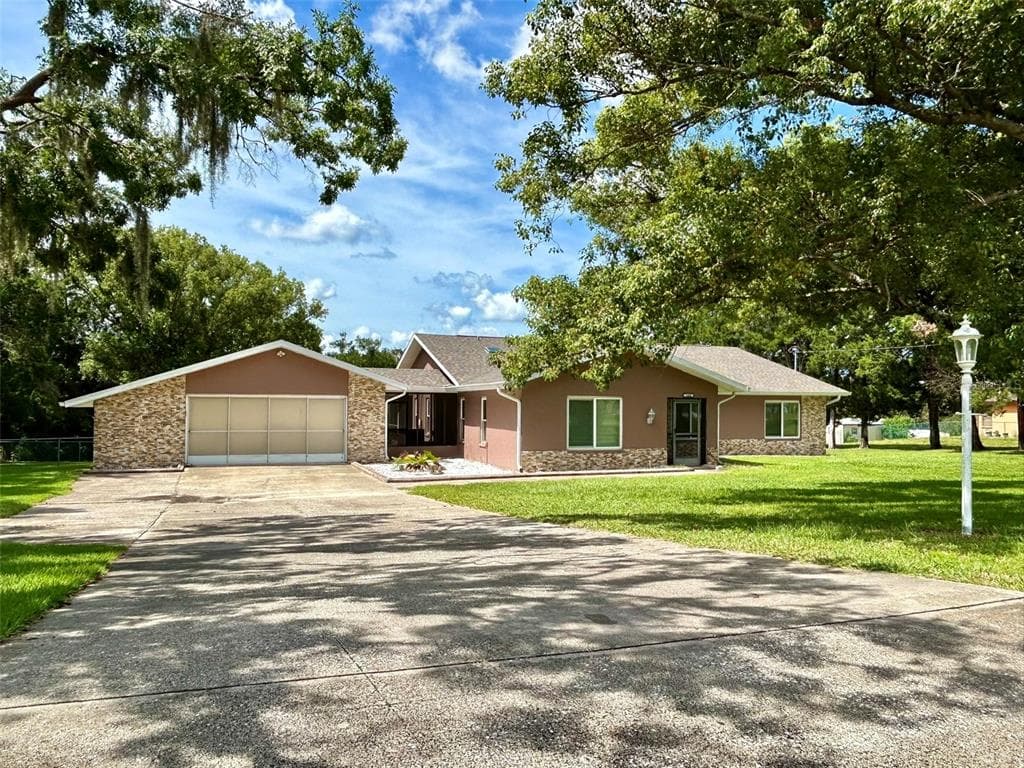 1483 CORYDON AVENUE SPRING HILL, FL 34609