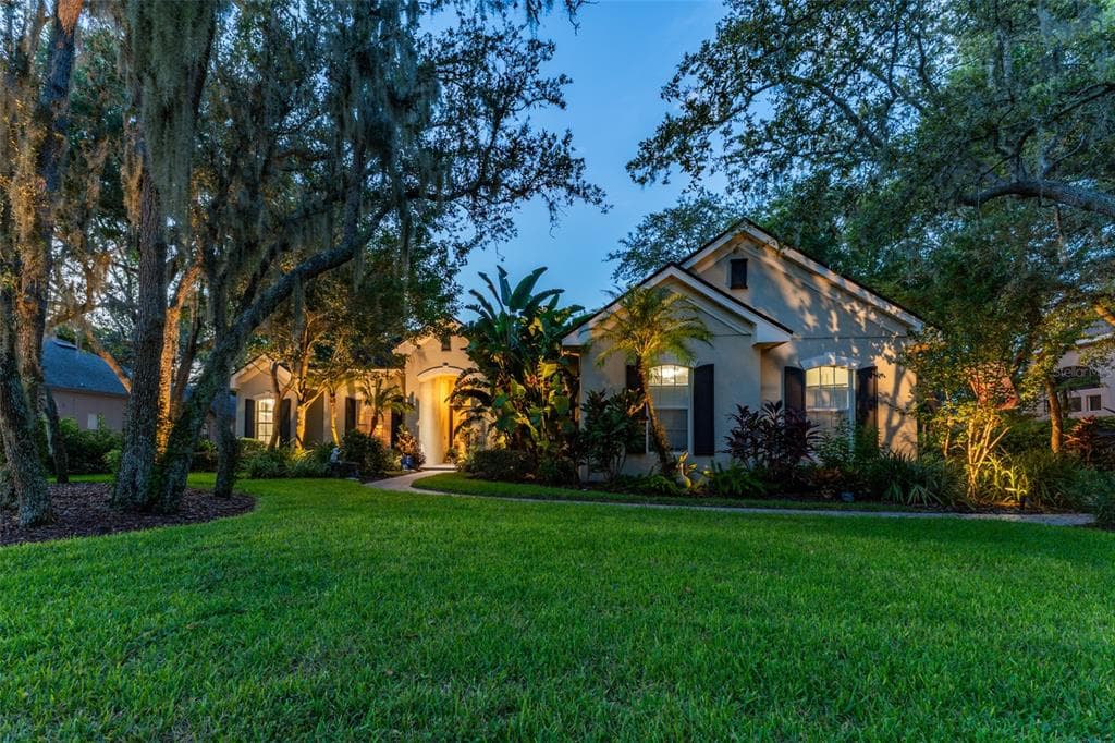 17814 MISSION OAK DRIVE LITHIA, FL 33547