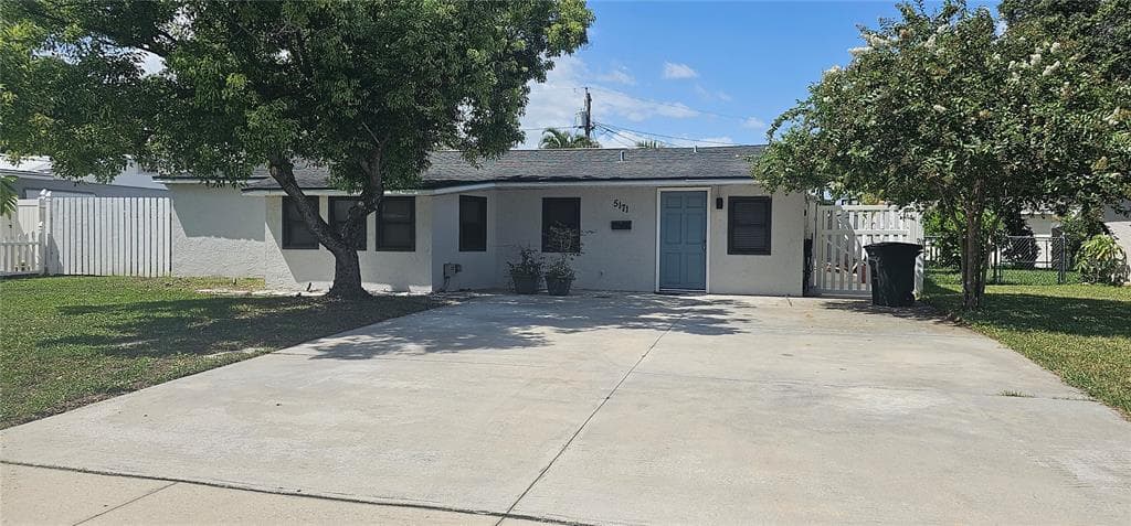 5171 97TH TERRACE N PINELLAS PARK, FL 33782