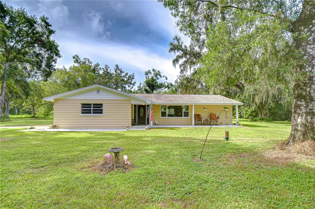 5403 ROBERSON ROAD LAKELAND, FL 33810