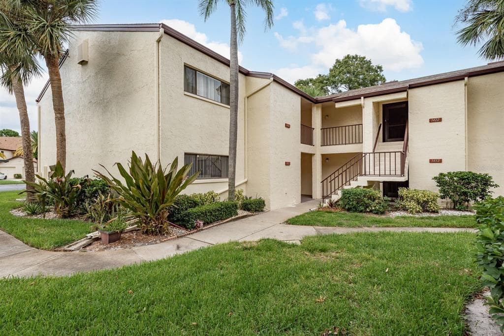 700 STARKEY ROAD UNIT 1411 LARGO, FL 33771