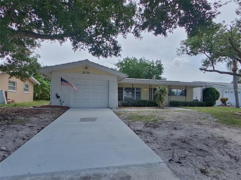 2131 GREENBRIAR BOULEVARD CLEARWATER, FL 33763