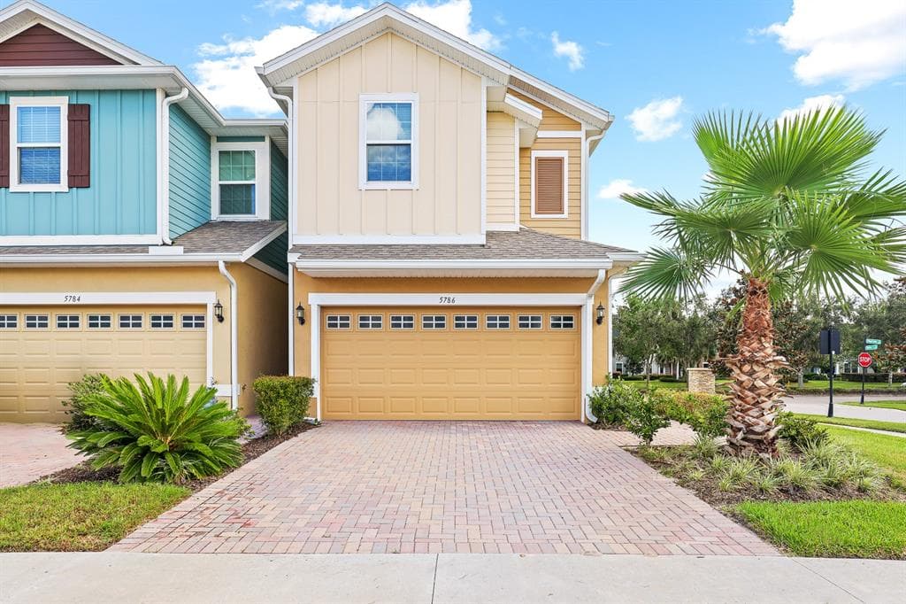 5786 SPOTTED HARRIER WAY LITHIA, FL 33547