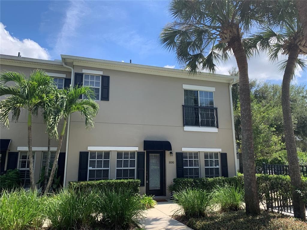 10010 OLD HAVEN WAY TAMPA, FL 33624