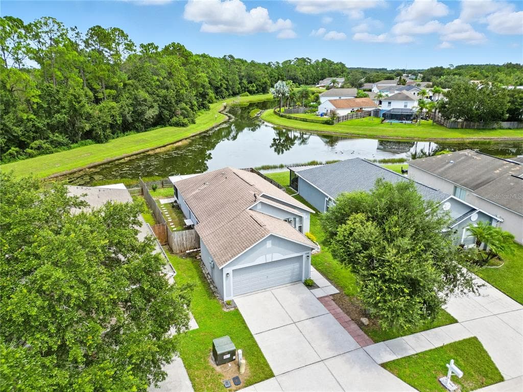 6248 TABOGI TRAIL WESLEY CHAPEL, FL 33545