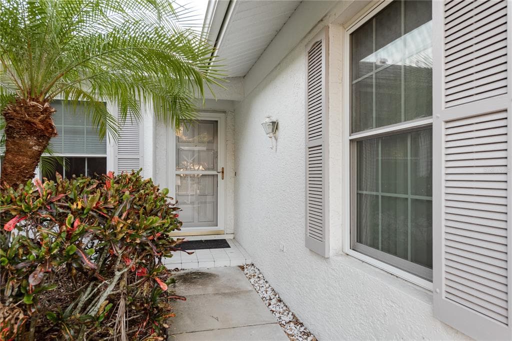 4140 CASTLEWOOD DRIVE HOLIDAY, FL 34691