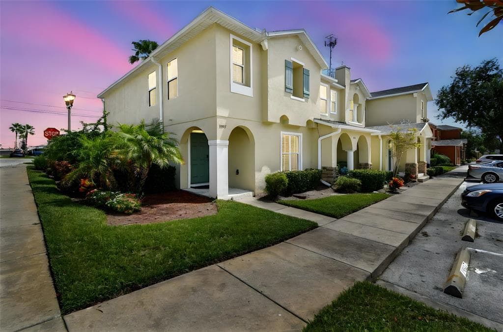 1997 SEARAY SHORE DRIVE CLEARWATER, FL 33763