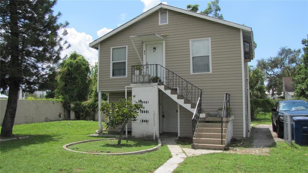 109 E GLADYS STREET UNIT D