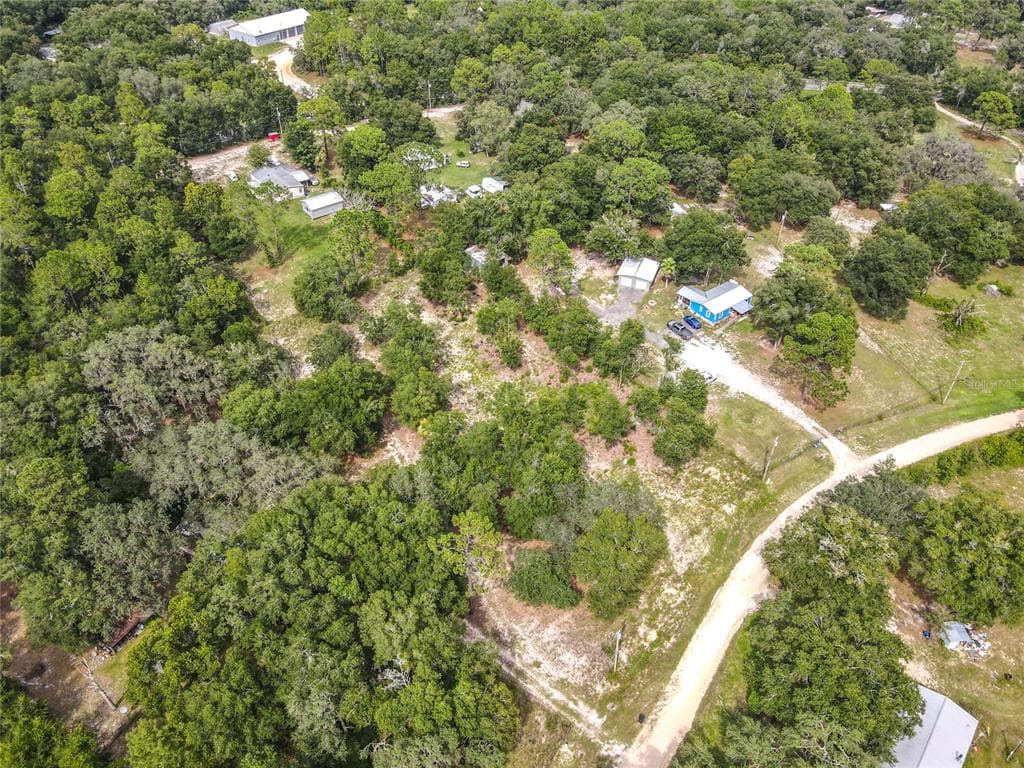 114 PLANTATION WAY HAWTHORNE, FL 32640