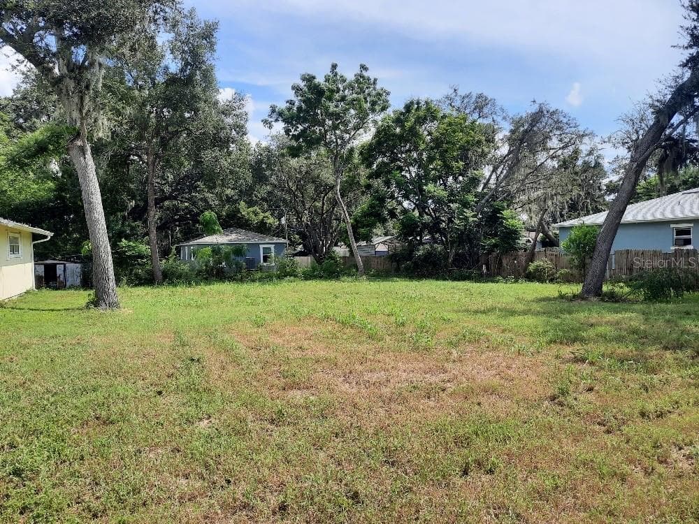 9106 ROYAL PALM AVENUE NEW PORT RICHEY, FL 34654