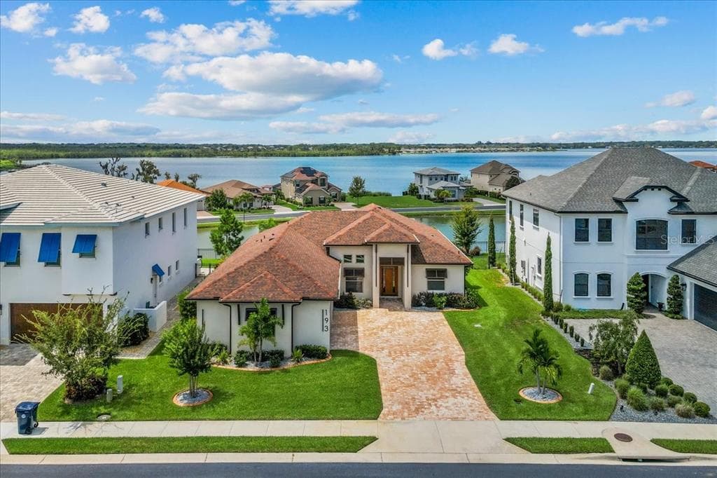 193 STARGRASS DRIVE AUBURNDALE, FL 33823