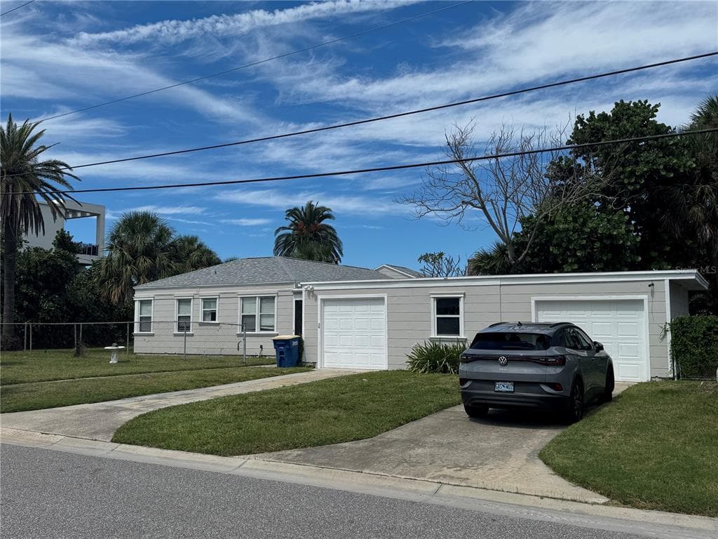 180 DEVON DRIVE CLEARWATER BEACH, FL 33767