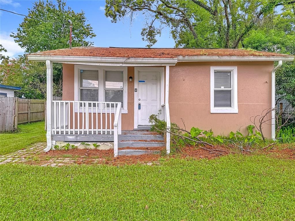 7016 N OREGON AVENUE TAMPA, FL 33604