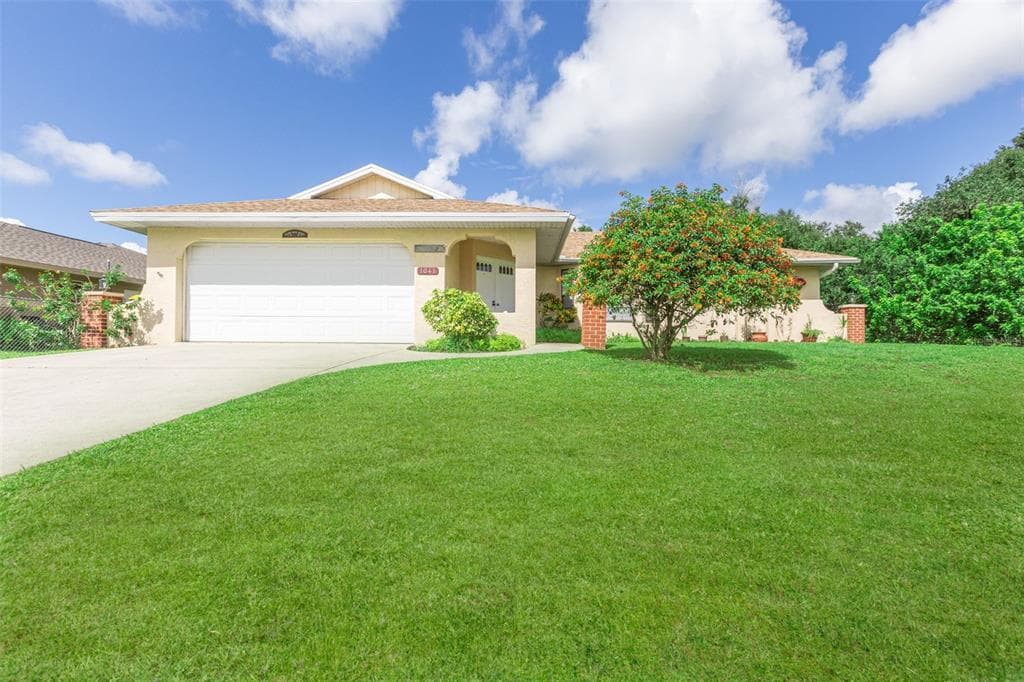1041 STRASBURG DRIVE PORT CHARLOTTE, FL 33952