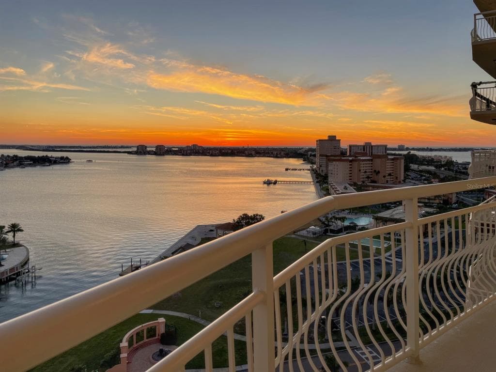 4900 BRITTANY DRIVE S UNIT 1610 ST PETERSBURG, FL 33715