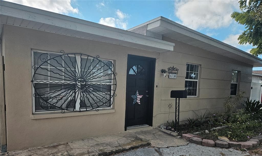 4730 30TH AVENUE N ST PETERSBURG, FL 33713