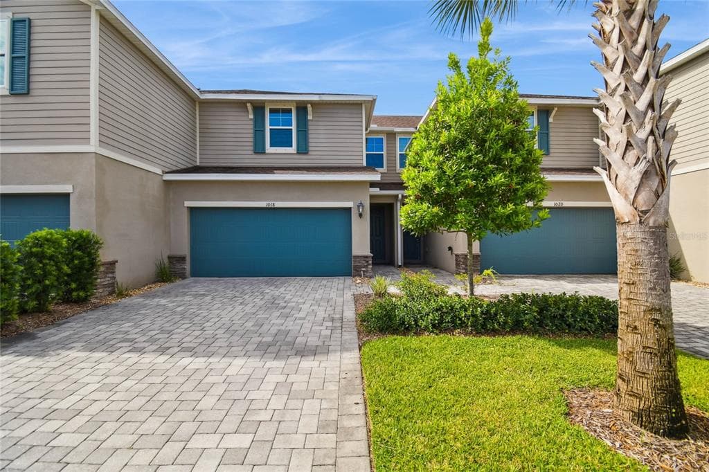 1018 ROSE BLOSSOM COURT TAMPA, FL 33613