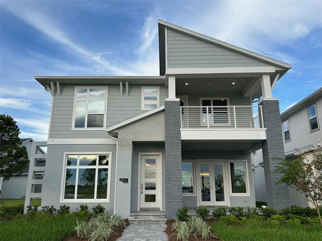 9827 BALLAST DRIVE ORLANDO, FL 32827