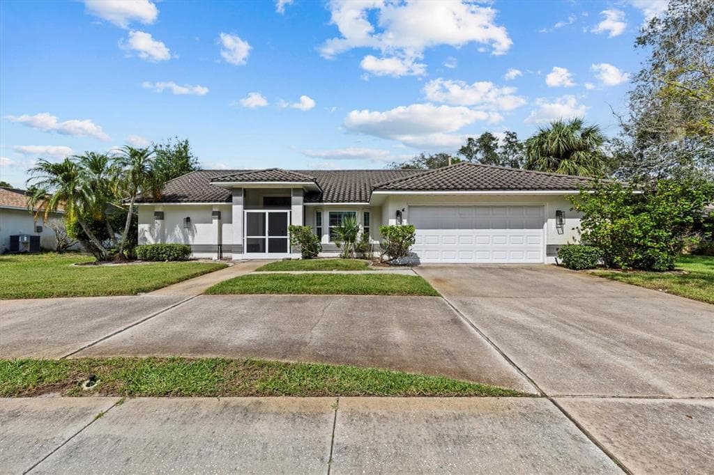 913 OAKVIEW ROAD TARPON SPRINGS, FL 34689