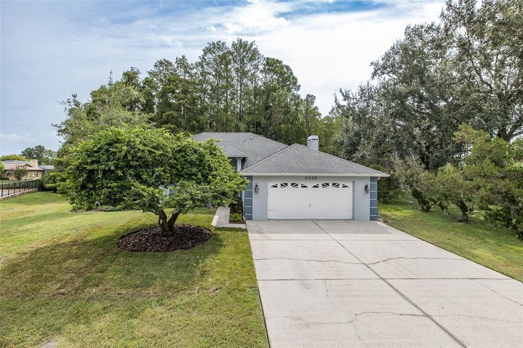 4318 OKLAWAHA LANE NEW PORT RICHEY, FL 34655