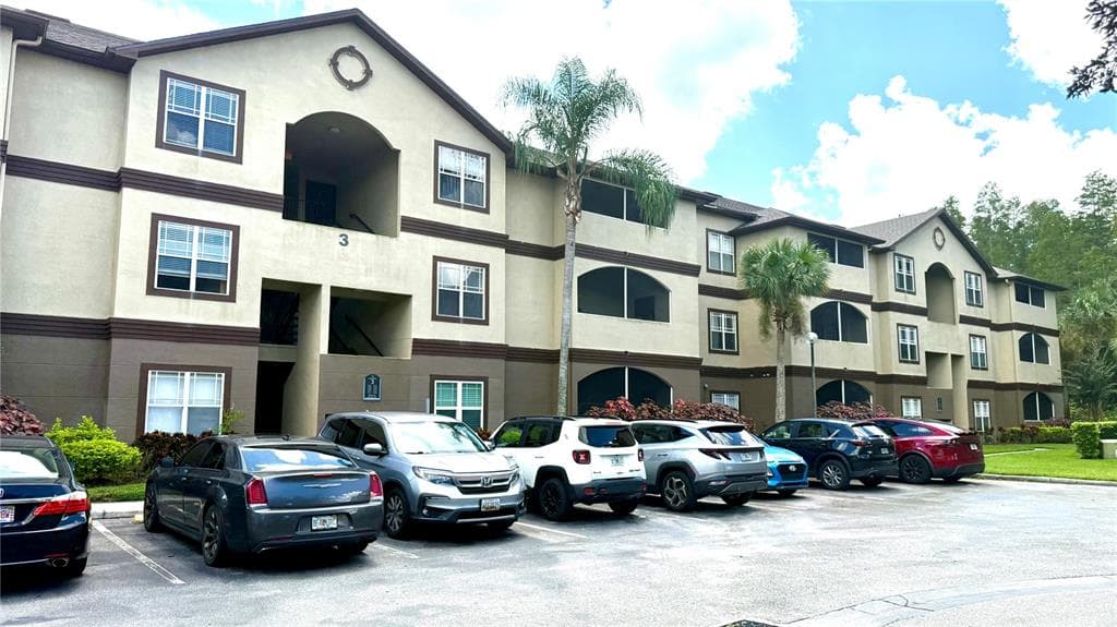 16341 ENCLAVE VILLAGE DRIVE UNIT 16341 TAMPA, FL 33647