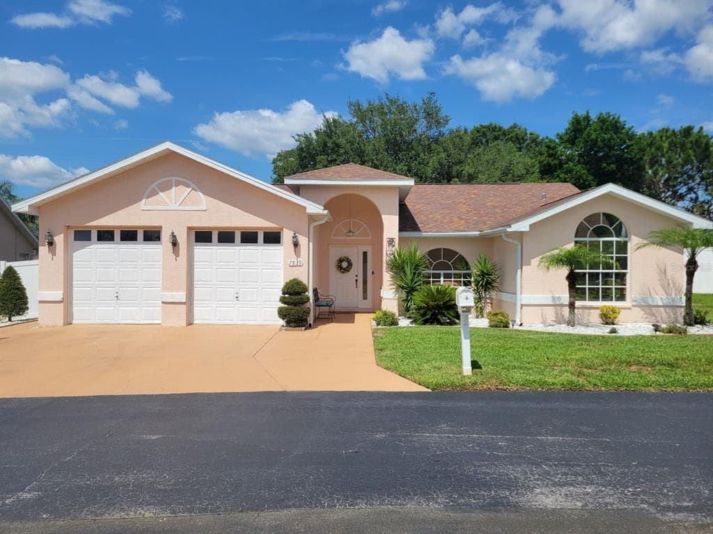 7939 LEIGHTON CIRCLE NEW PORT RICHEY, FL 34654