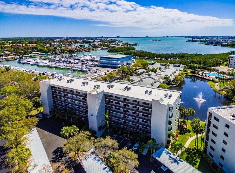 1316 PASADENA AVENUE S UNIT 407 SOUTH PASADENA, FL 33707