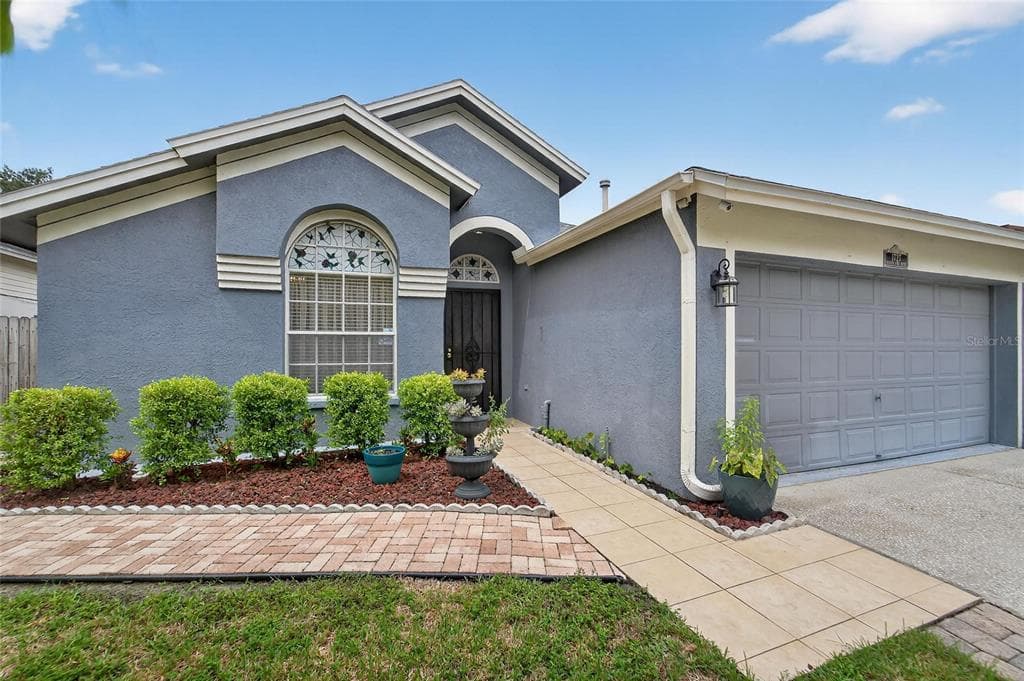 1727 SCOTCH PINE DRIVE BRANDON, FL 33511