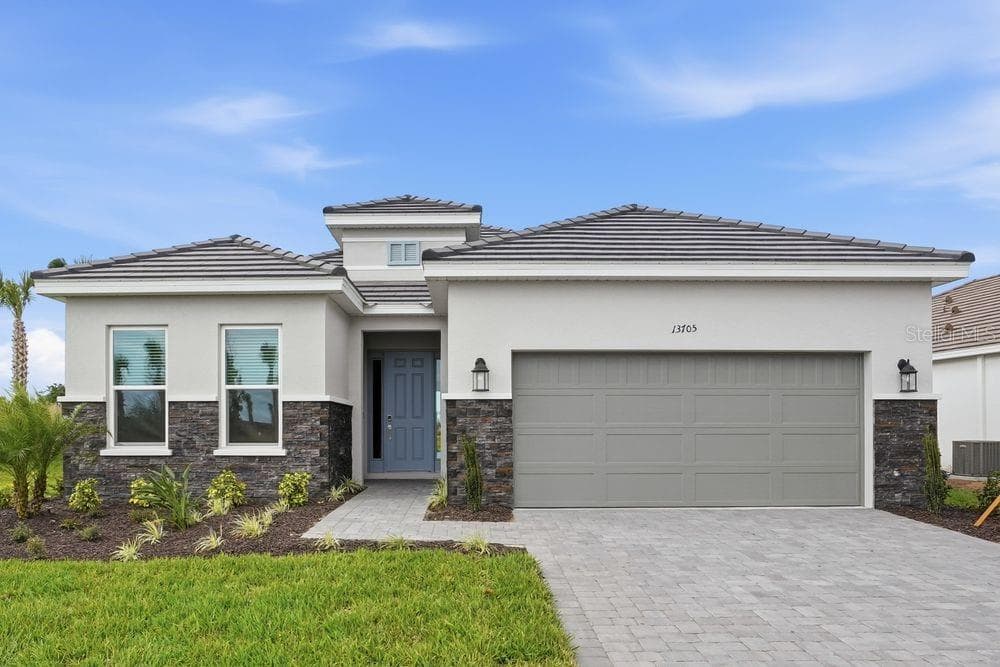 13705 IONA AVENUE PALMETTO, FL 34221