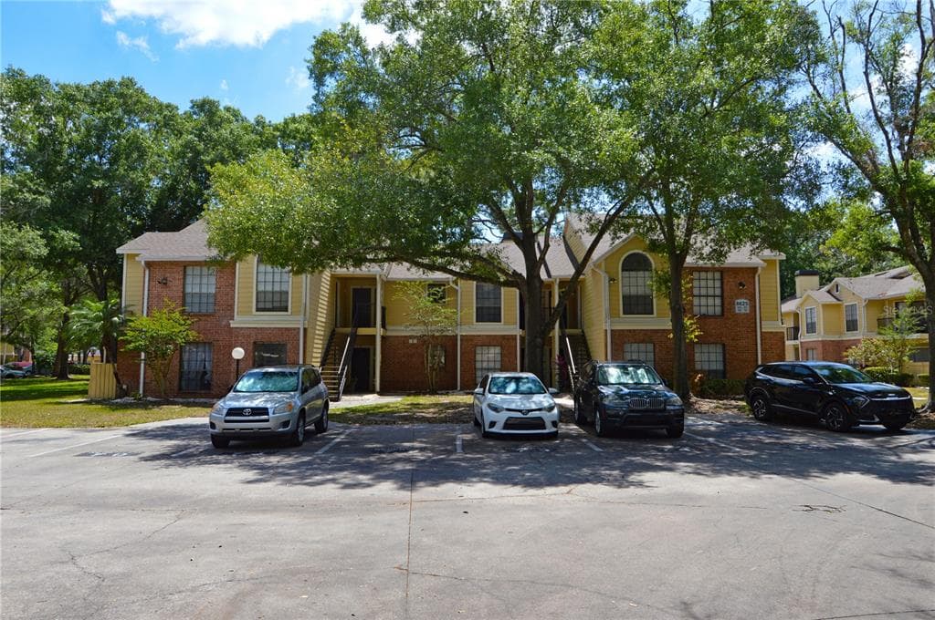 8625 MALLARD RESERVE DRIVE UNIT 101(Furnished) TAMPA, FL 33614