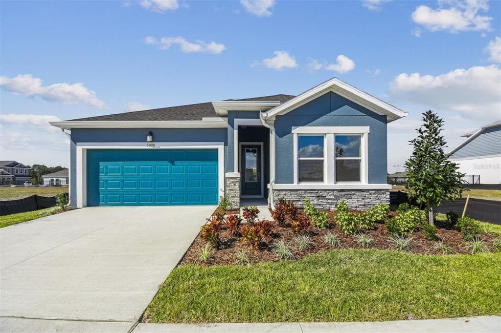 5020 CHAPEL ROW AVENUE APOLLO BEACH, FL 33572