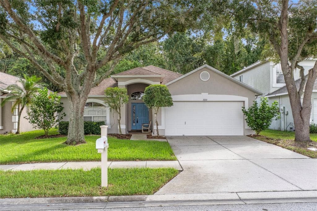 1600 FIREWHEEL DRIVE WESLEY CHAPEL, FL 33543