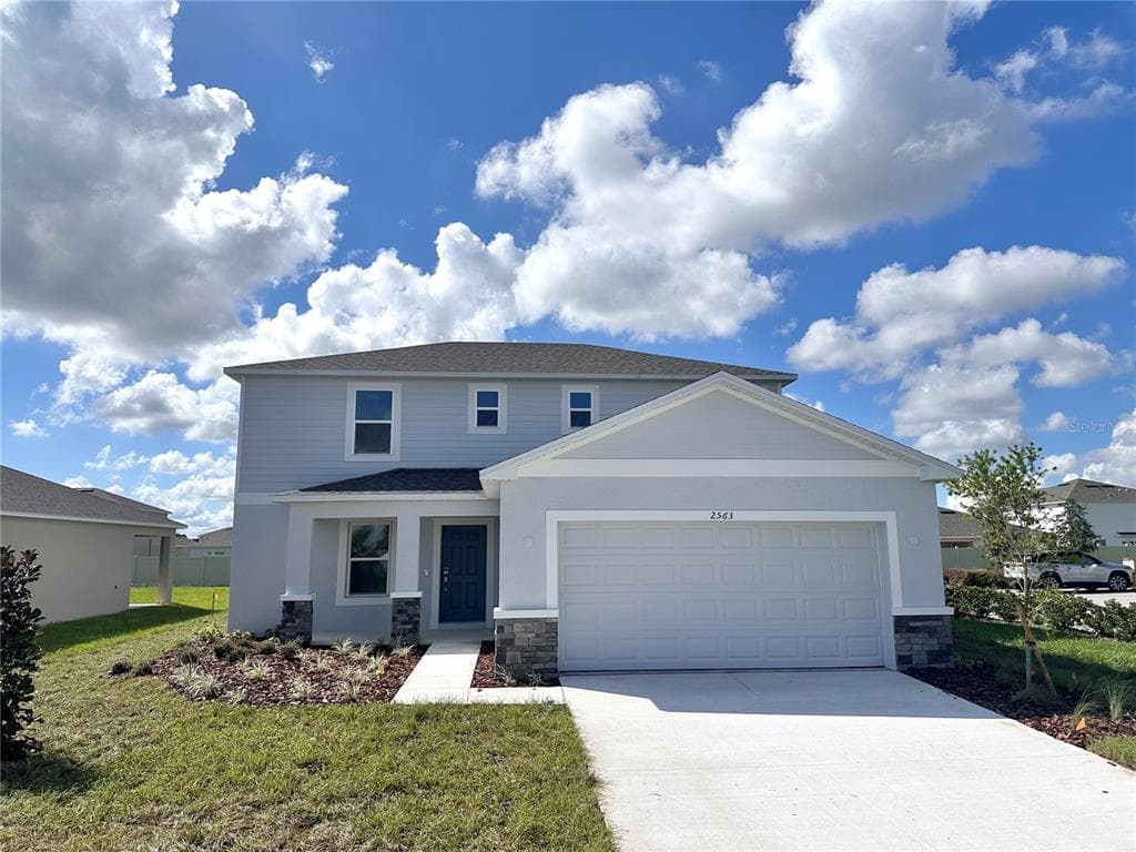 2563 DRIFTWOOD STREET AUBURNDALE, FL 33823