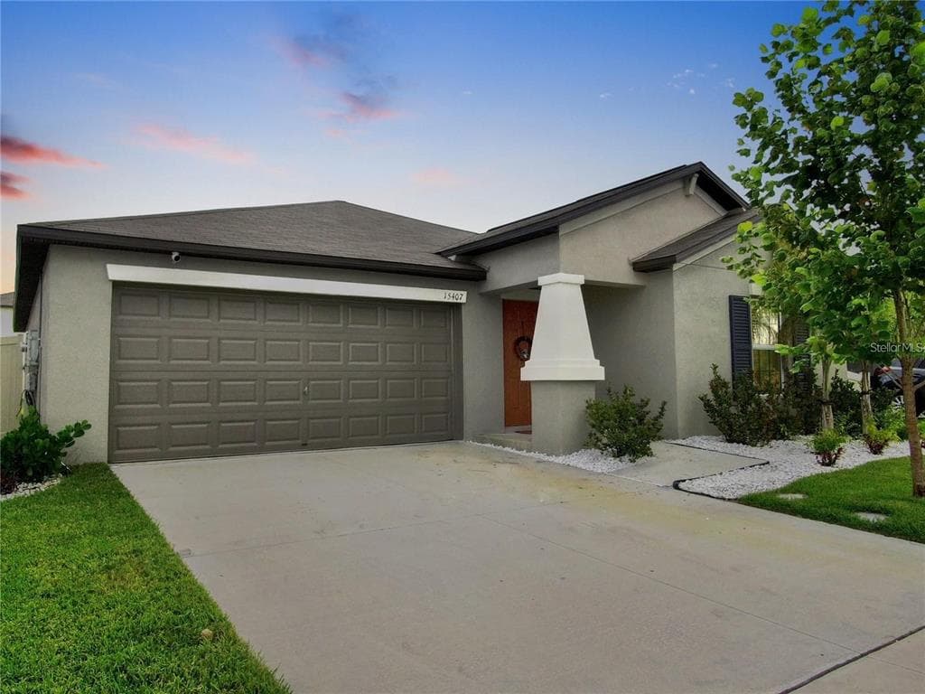 15407 MILLER CREEK DRIVE SUN CITY CENTER, FL 33573